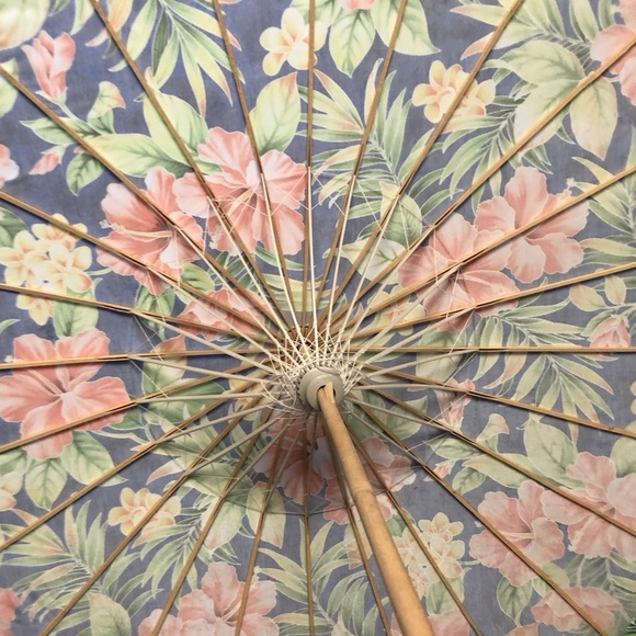 π²π΄Anna B One of a Kind Chinese Tropical Umbrella-634 $25 or $20 w/offer - Picture 4 of 6